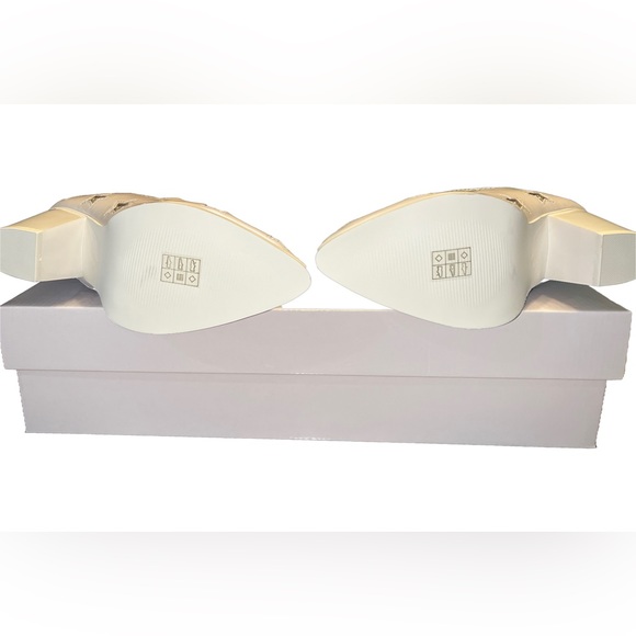 YRU Space Cowgirl Barbie Boots - Picture 4 of 5